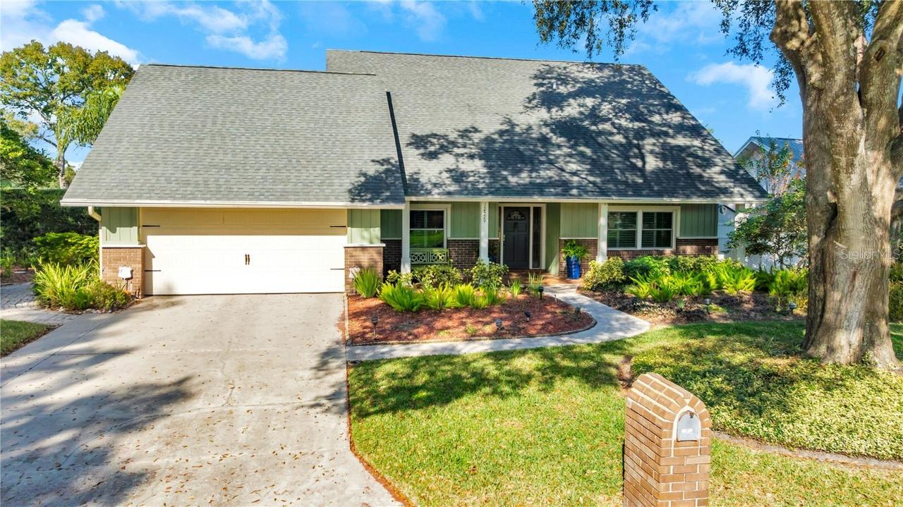 12529 Saint Charlotte Dr., Tampa, FL 33618
