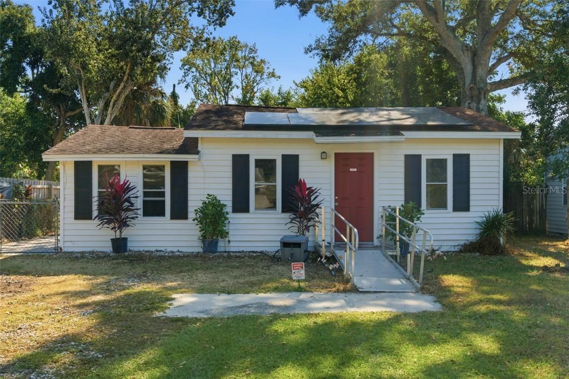 4024 43rd Ave., St Petersburg, FL 33714