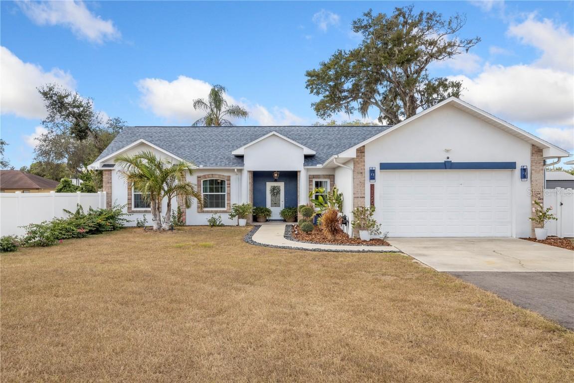 1120 Moms Way, Brandon, FL 33510