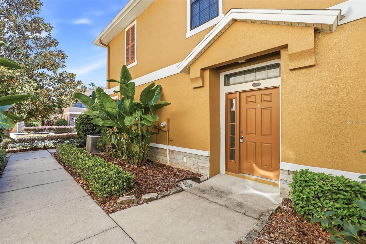 5723 Kingletsound Pl., Lithia, FL 33547