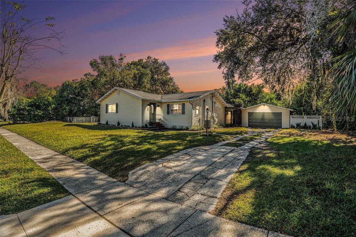 403 E Carolina Ave., Plant City, FL 33563