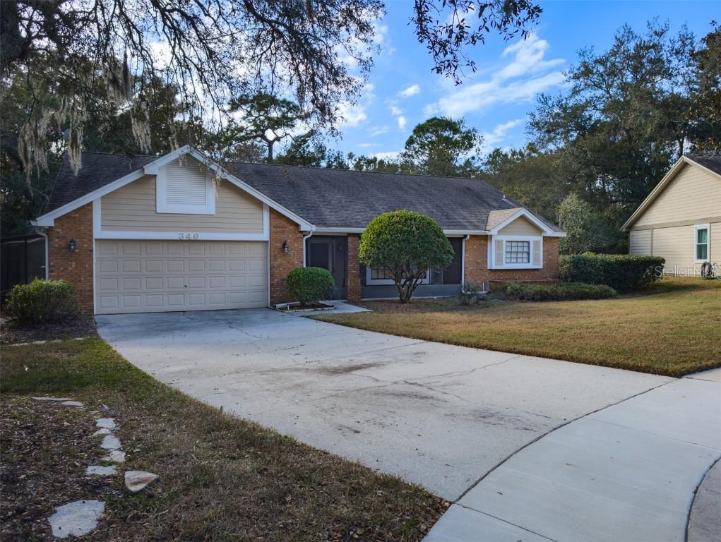 346 Carson Ln., Palm Harbor, FL 34684
