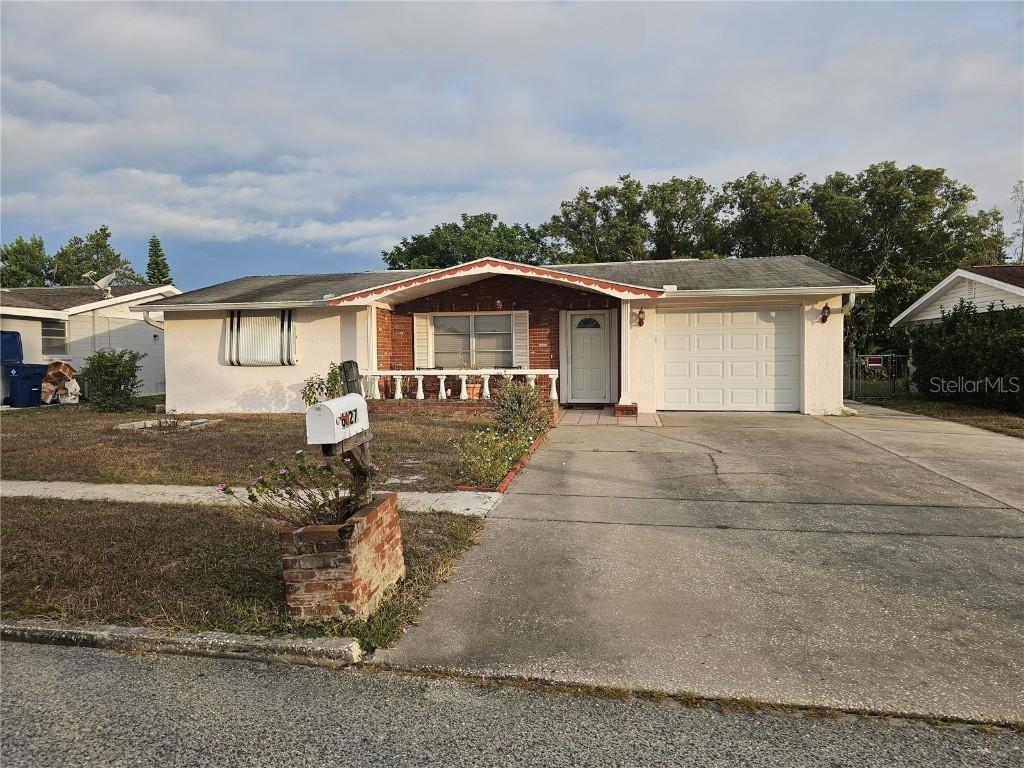 6027 9th Ave., New Port Richey, FL 34653