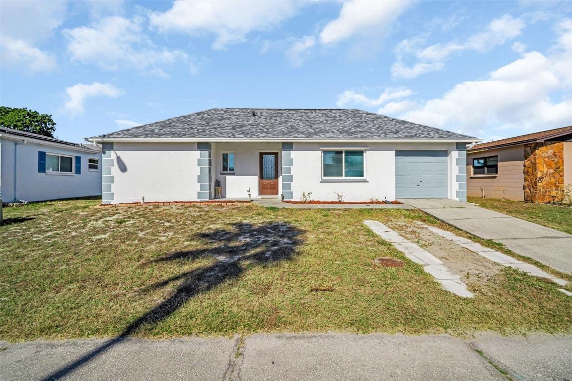 8425 Redfield Dr., Port Richey, FL 34668