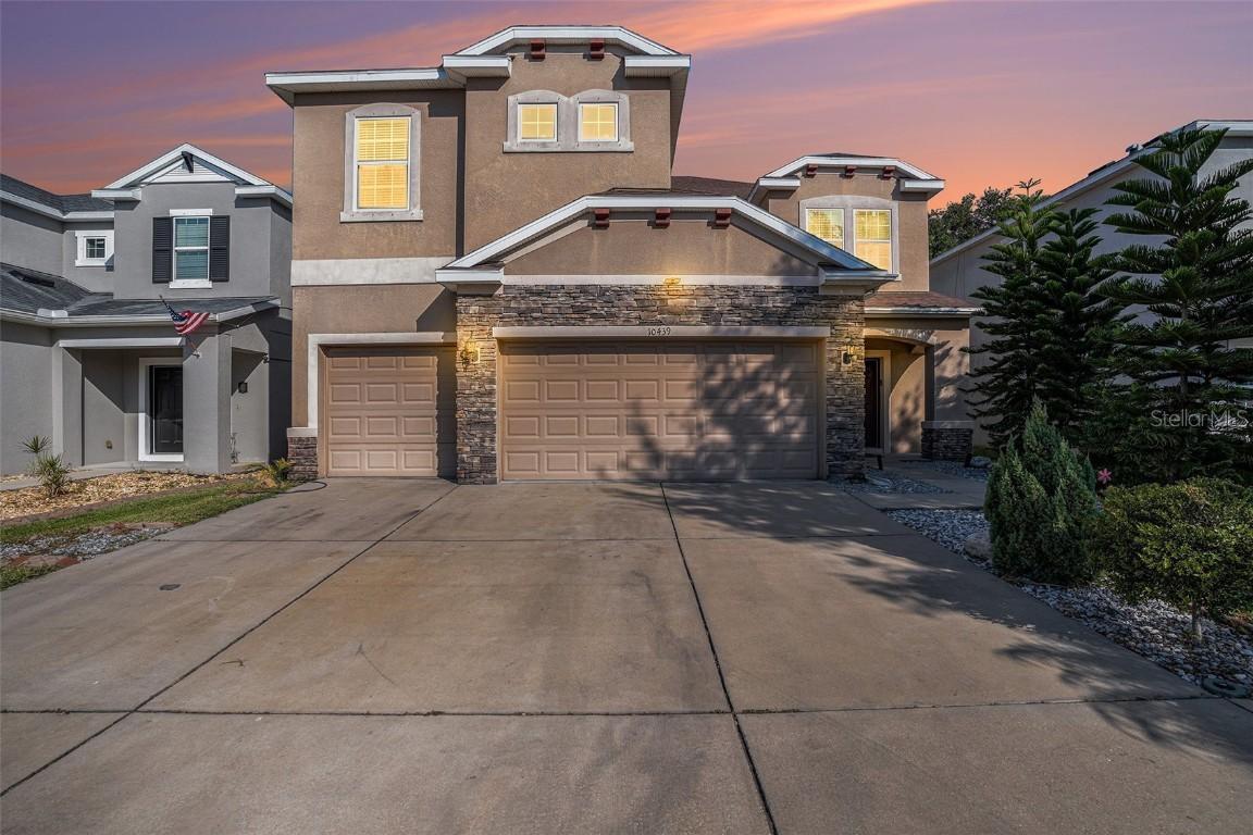 10439 Waterstone Dr., Riverview, FL 33578