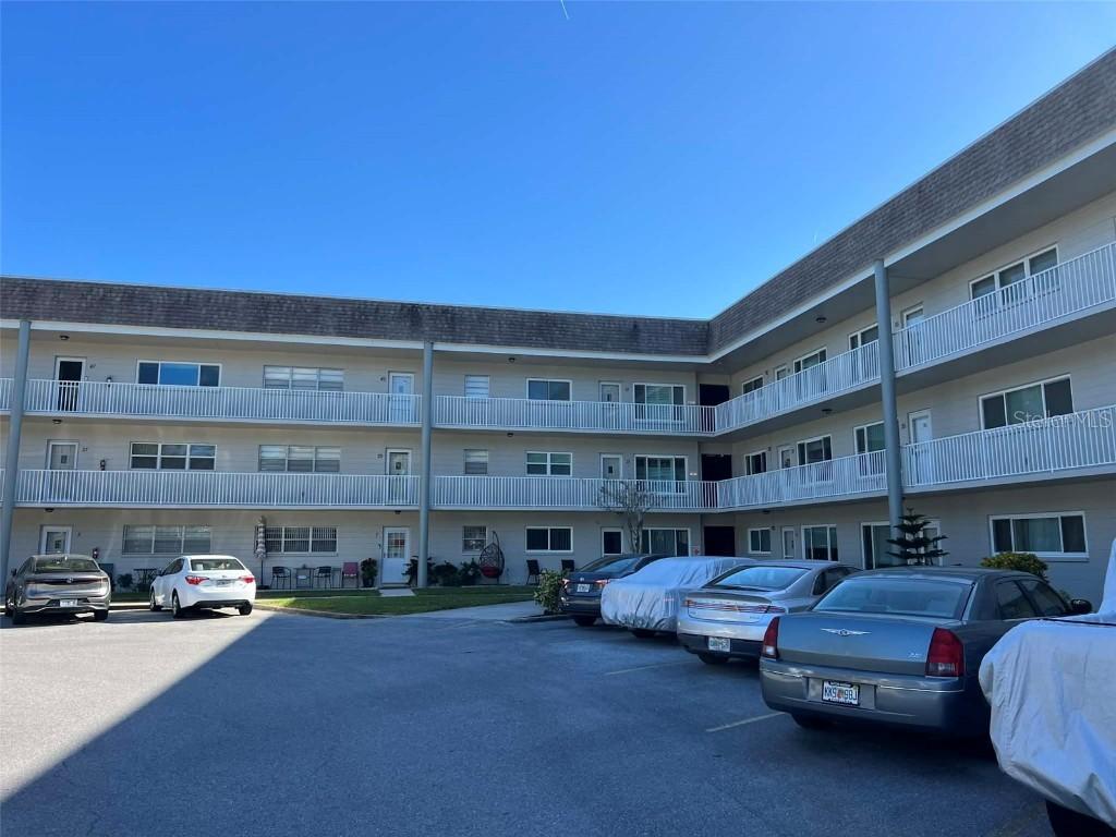 2441 Persian Dr. #51, Clearwater, FL 33763