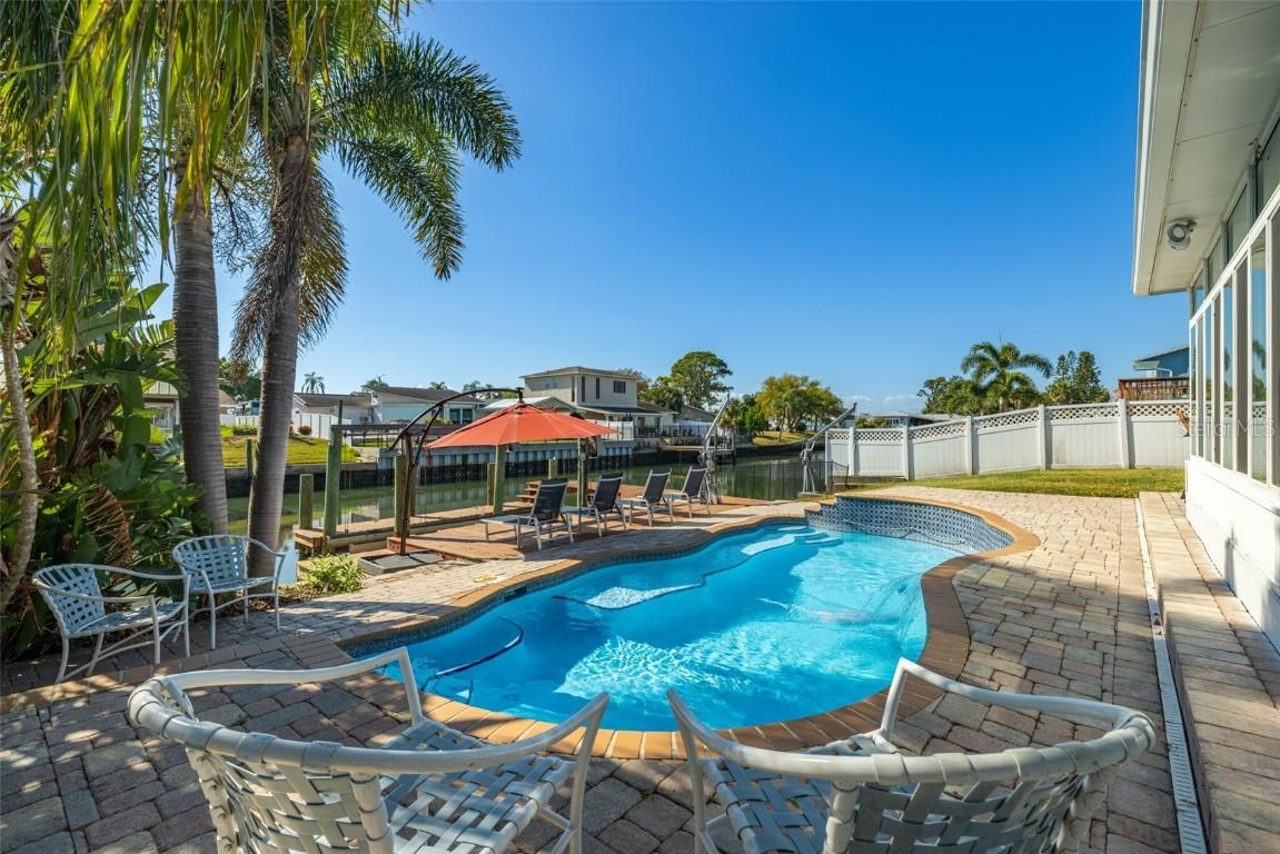 8462 Flagstone Dr., Tampa, FL 33615