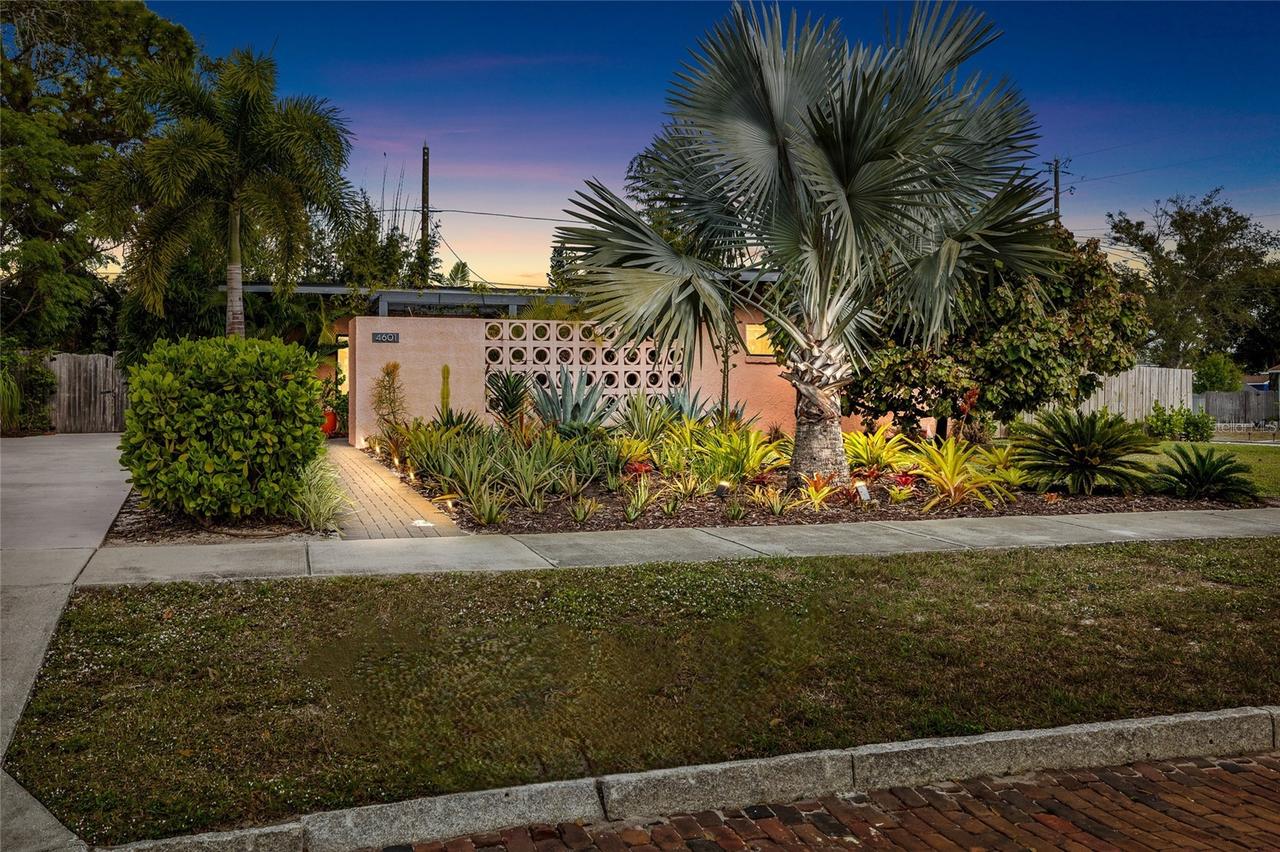 4601 3rd Ave., St Petersburg, FL 33713