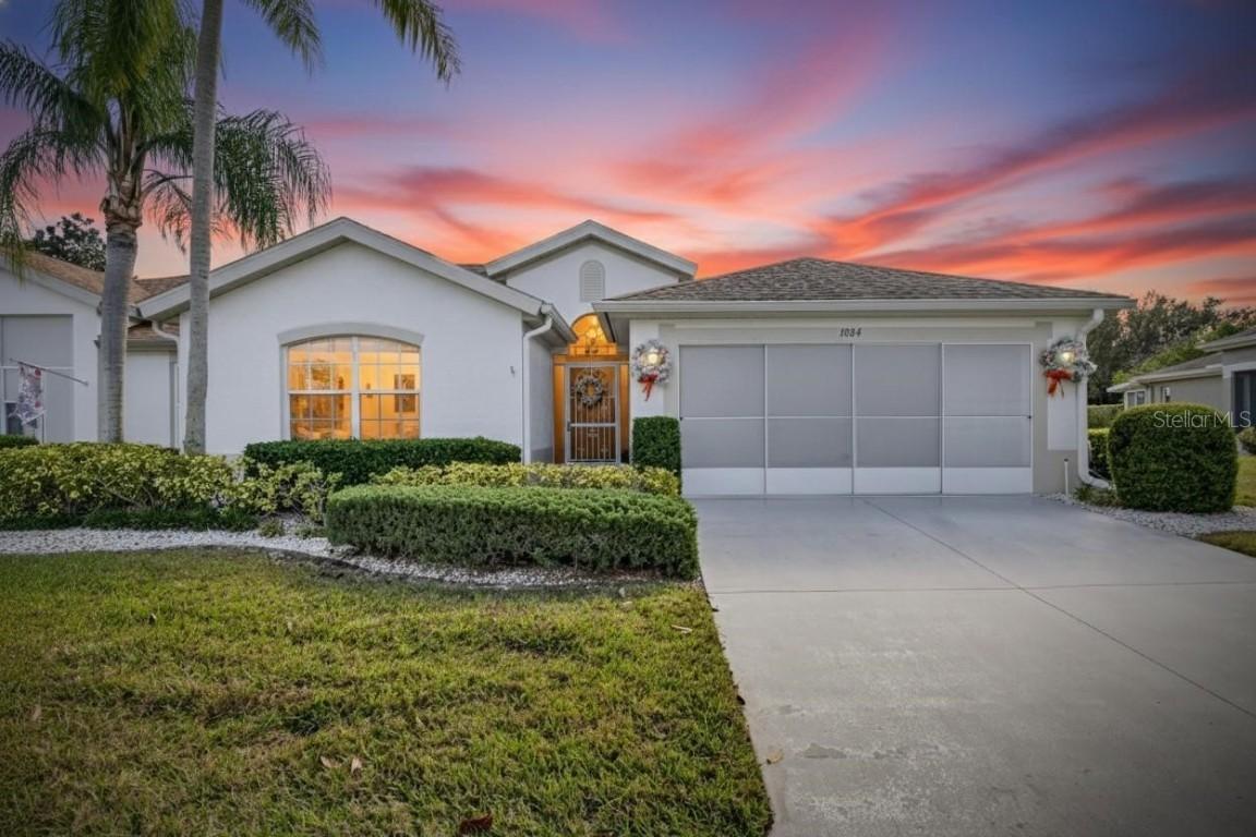1024 New Winsor Loop, Sun City Center, FL 33573