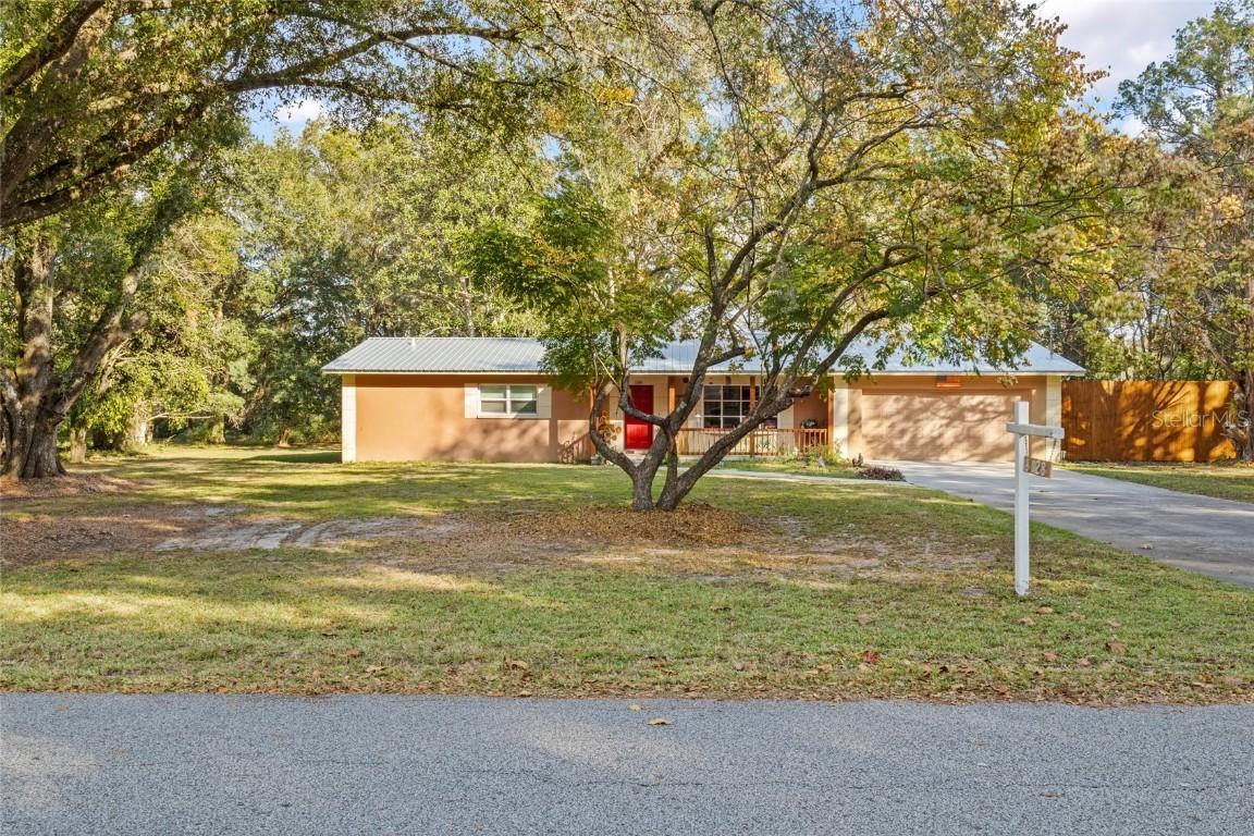 8028 Redbud Ln., Brooksville, FL 34601