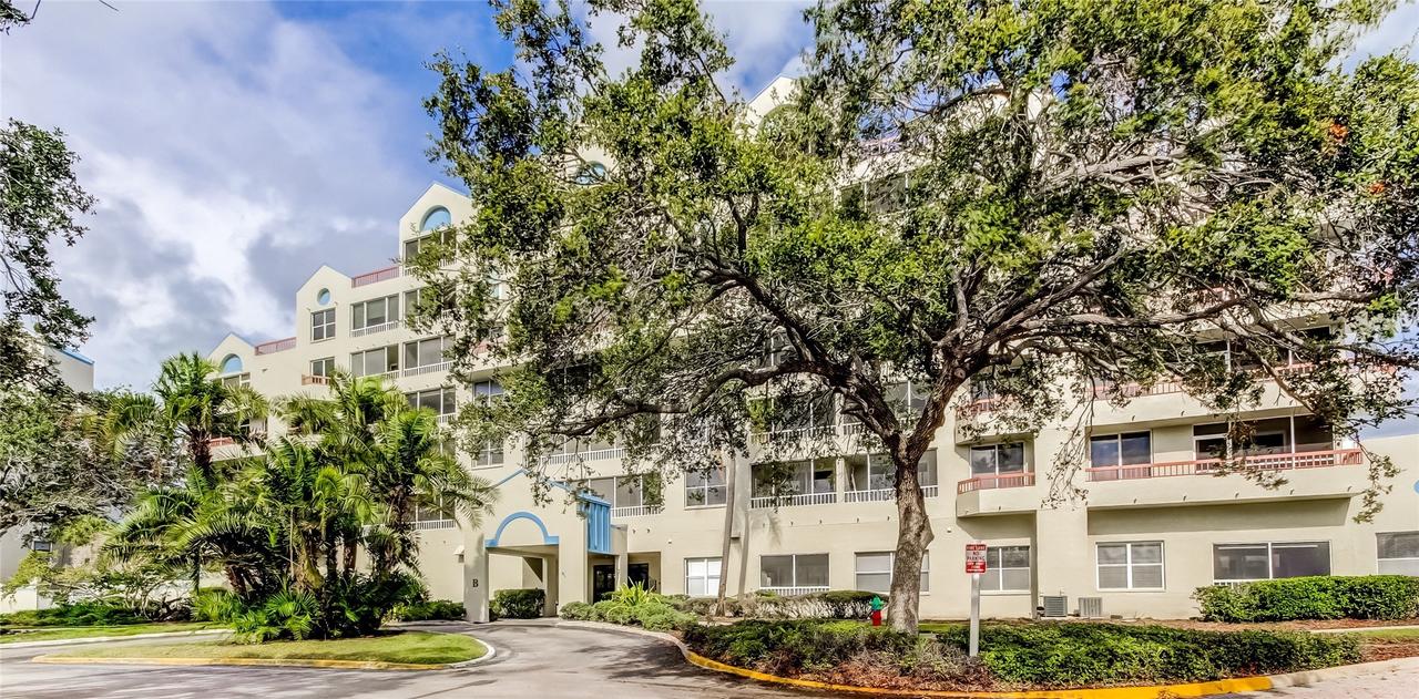 2333 Feather Sound Dr. #B503, Clearwater, FL 33762