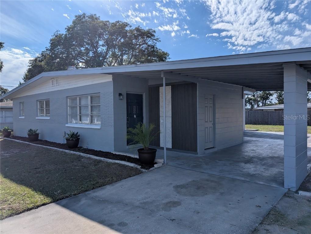 7328 Kingsbury Cir., Tampa, FL 33610