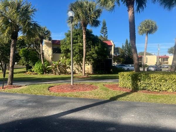 2050 Oleander Blvd. #4-105, Fort Pierce, FL 34950