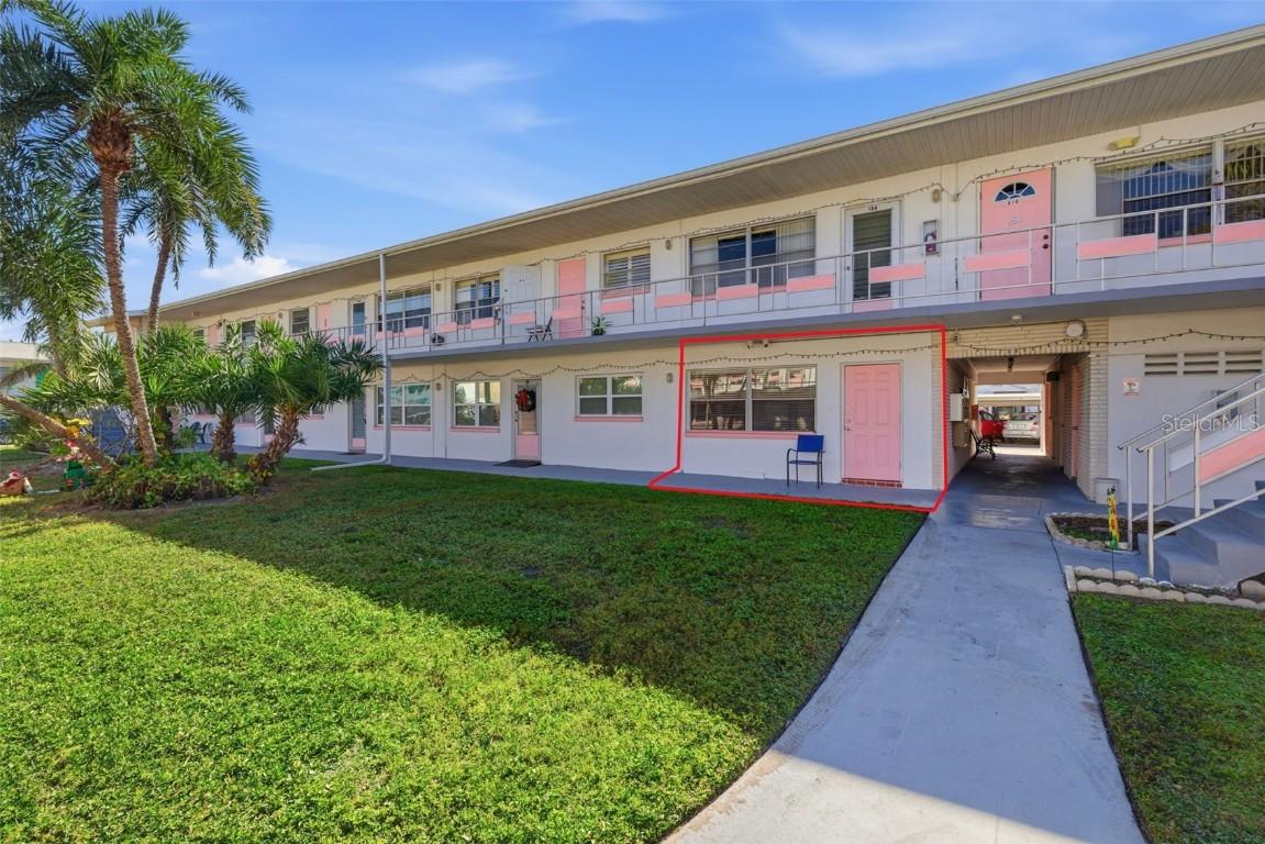 5876 21st St. #5, St Petersburg, FL 33714