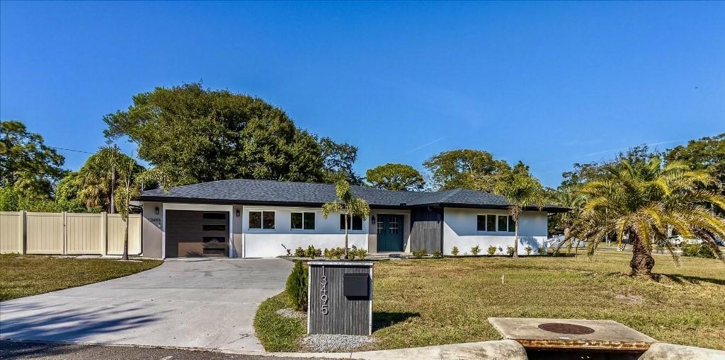 13495 Oval Dr., Largo, FL 33774