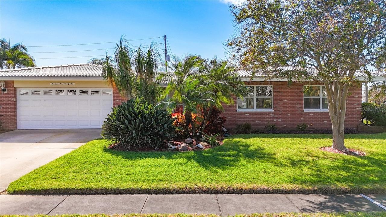 14996 Imperial Point Dr., Largo, FL 33774