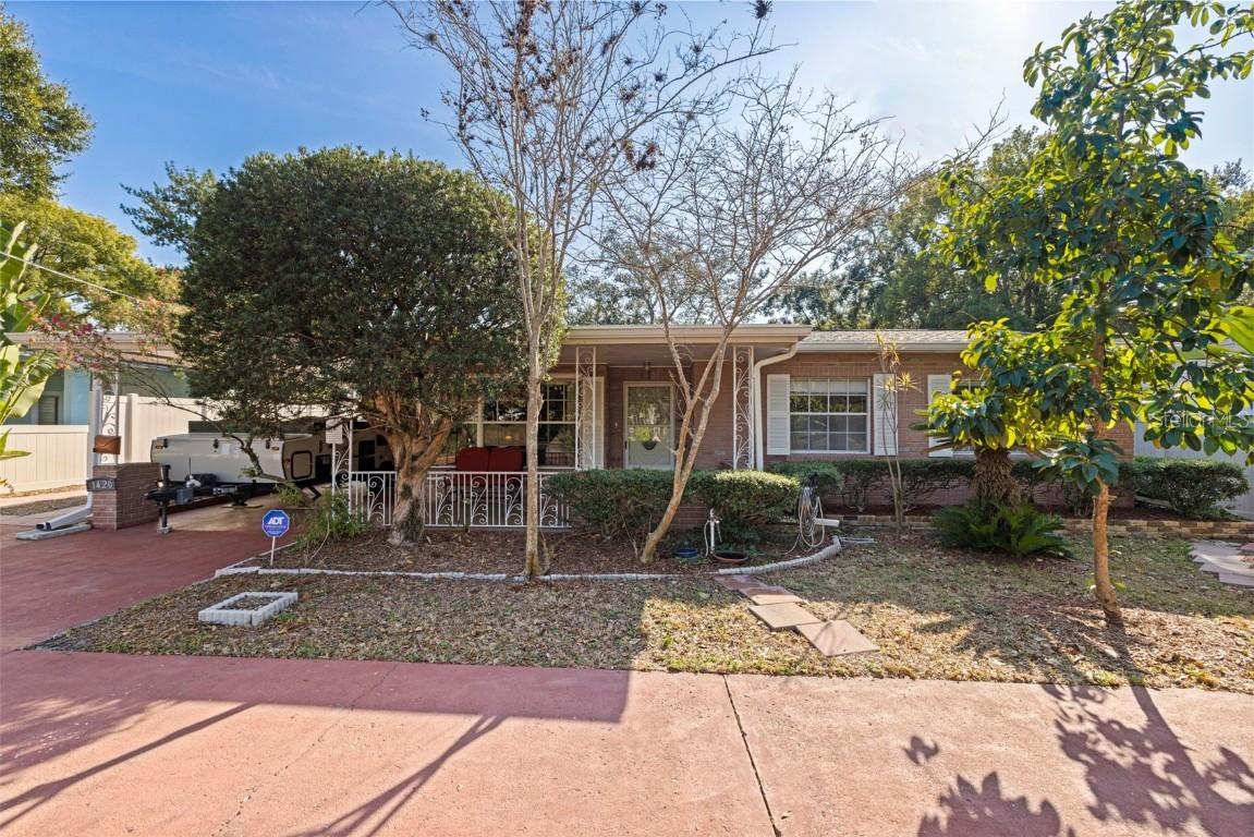 1420 W Bogie Dr., Tampa, FL 33612