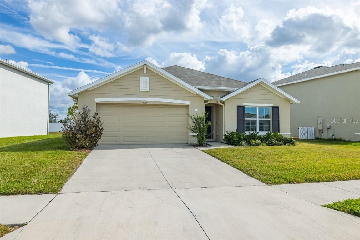 4138 Autumn Amber Dr., Spring Hill, FL 34609