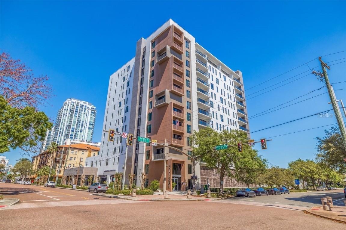 199 Dali Blvd. #402, St Petersburg, FL 33701