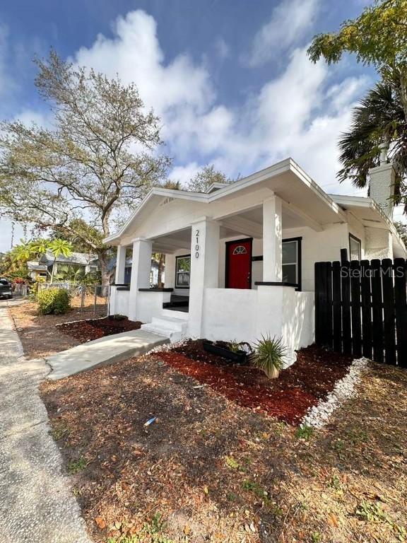 2100 Auburn St., St Petersburg, FL 33712