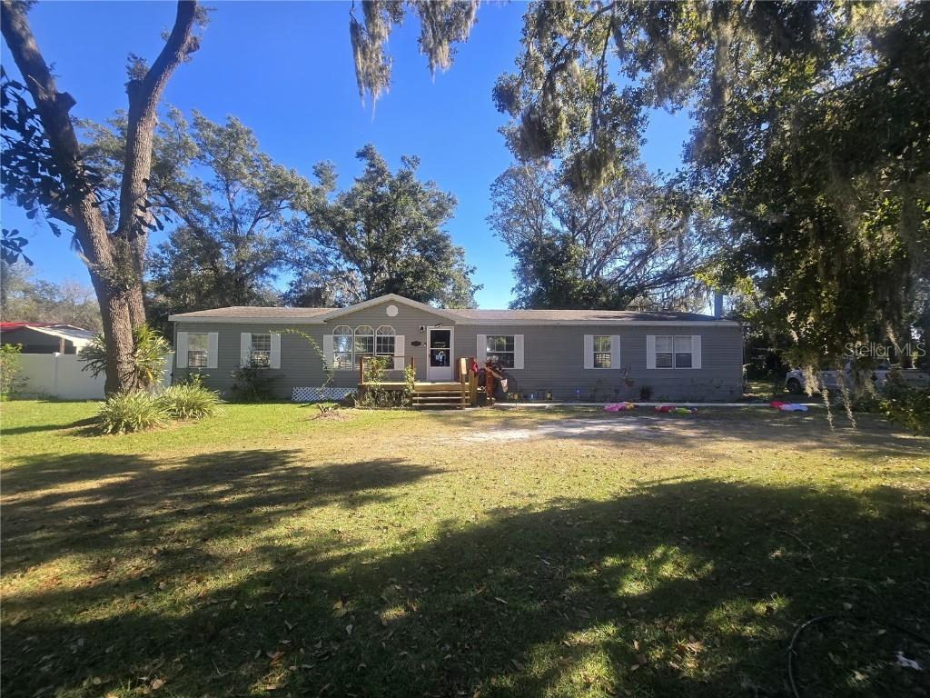 4314 Lane Rd., Zephyrhills, FL 33541