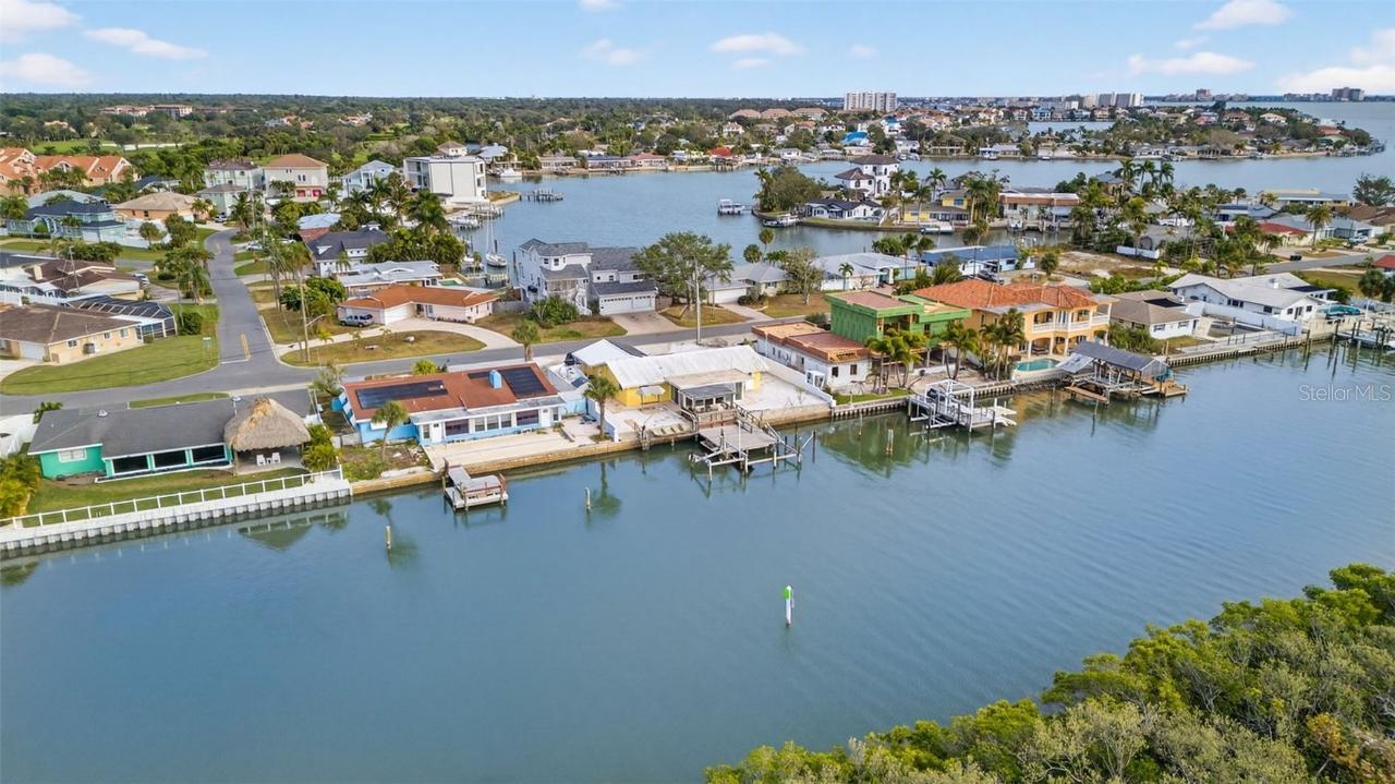 1421 Sea Gull Dr., St Petersburg, FL 33707