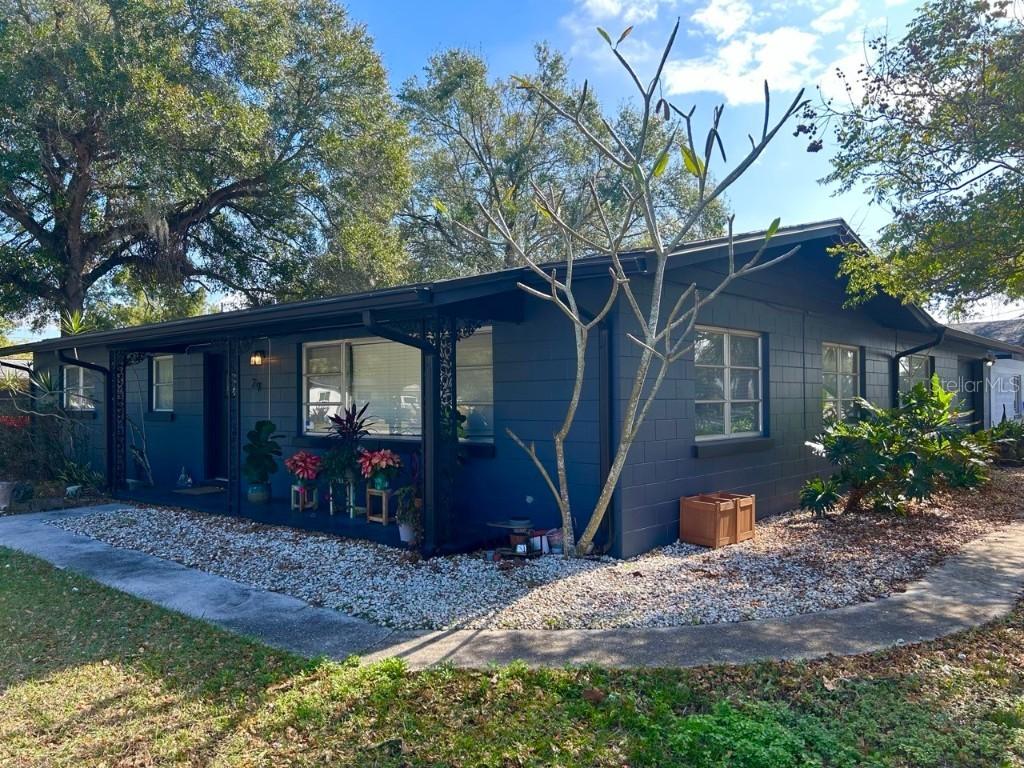 29 Golf View Cir., Winter Haven, FL 33881