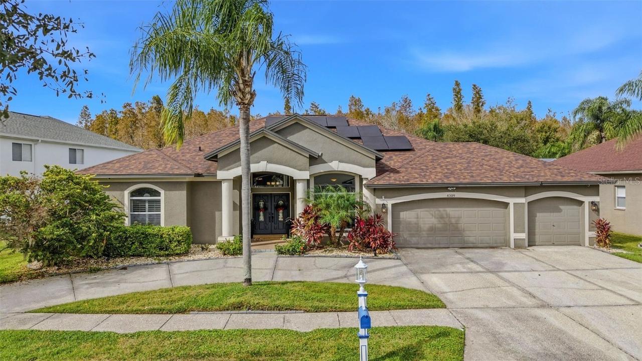 4309 Waterford Landing Dr., Lutz, FL 33558