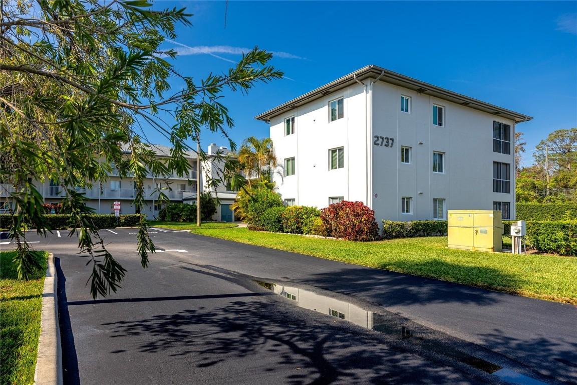 2737 Enterprise Rd. #112, Clearwater, FL 33759