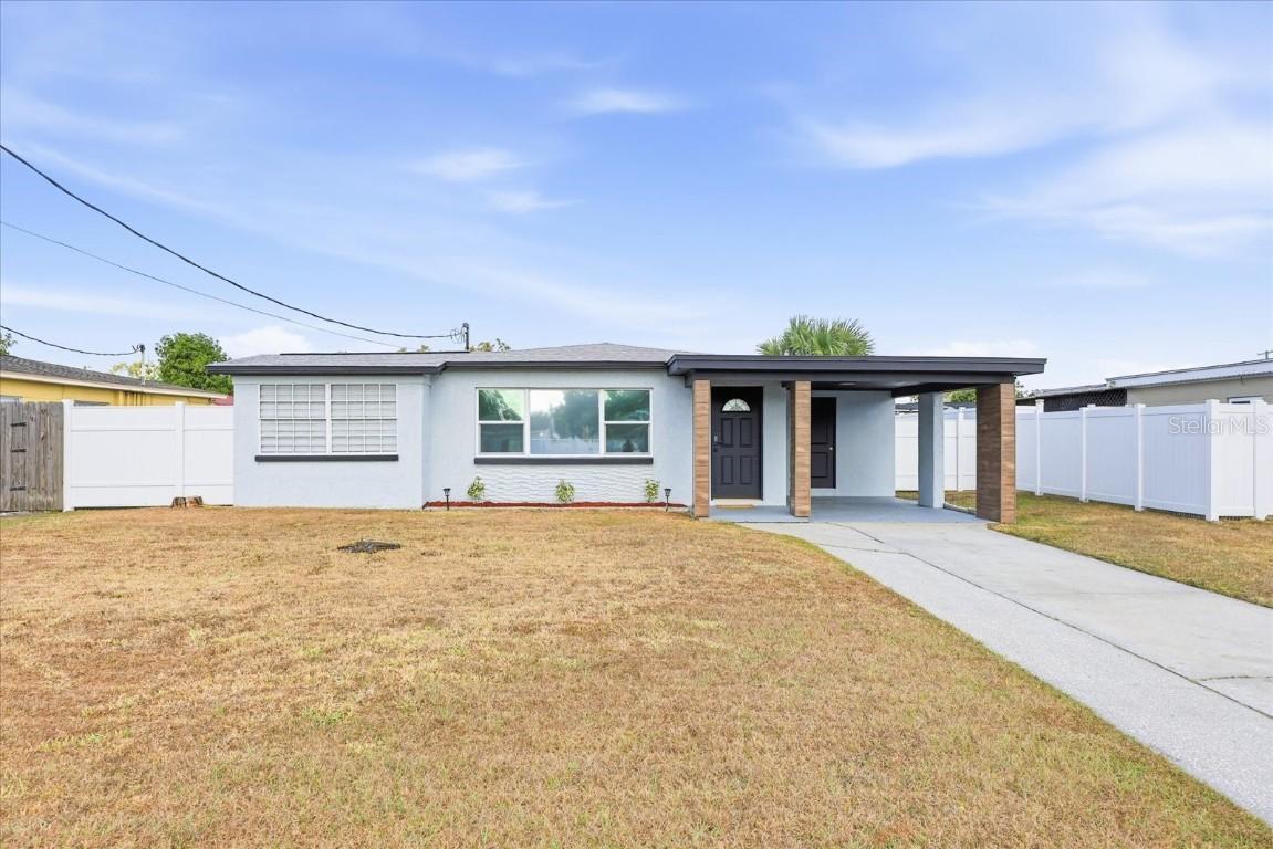 2521 W Minnehaha St., Tampa, FL 33614