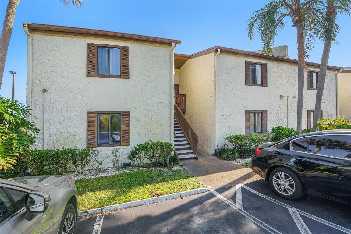 11505 7th Way #2303, St Petersburg, FL 33716