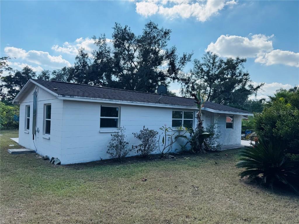 6427 A L Campbell Ln., Seffner, FL 33584