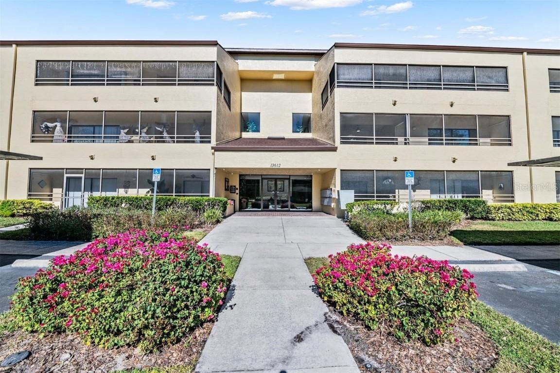 13612 S Village Dr. #212, Tampa, FL 33618