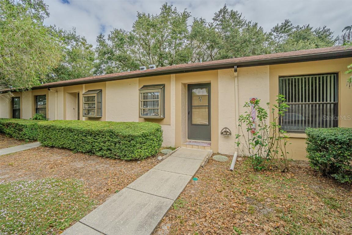 11511 113th St. #21C, Seminole, FL 33778