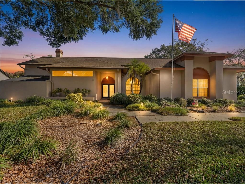 18103 Clear Lake Dr., Lutz, FL 33548