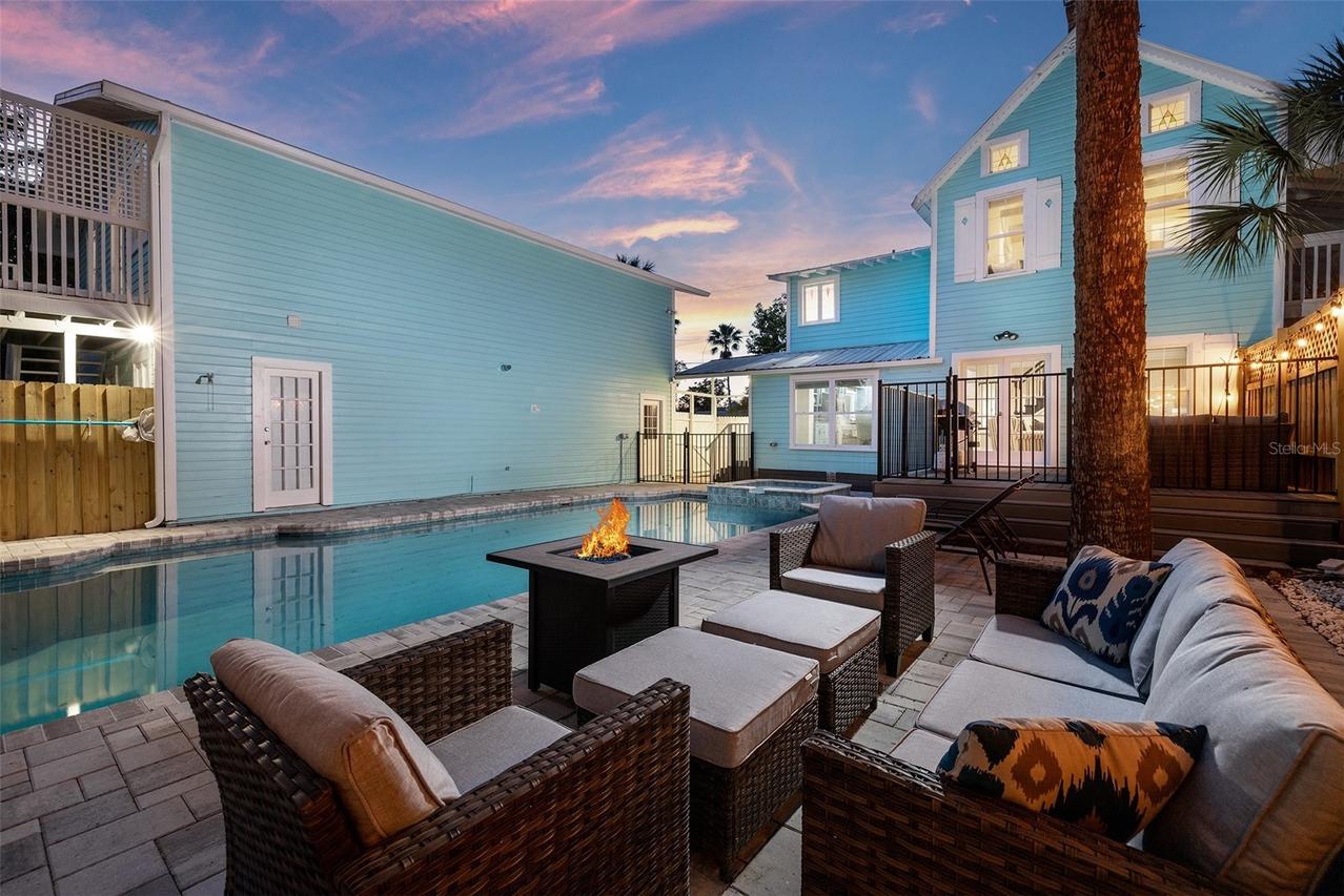 551 Omaha St., Palm Harbor, FL 34683