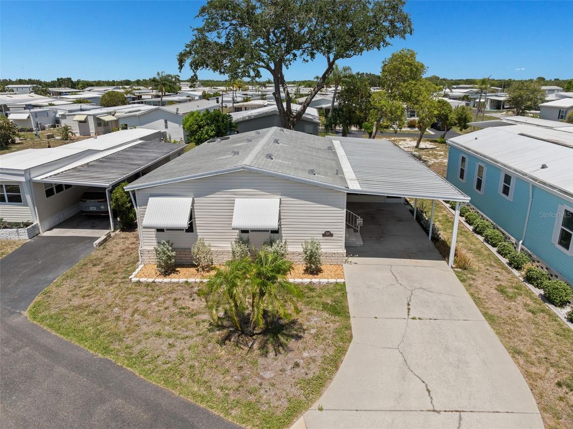 7107 Mount Essex Dr. #520, St Petersburg, FL 33702