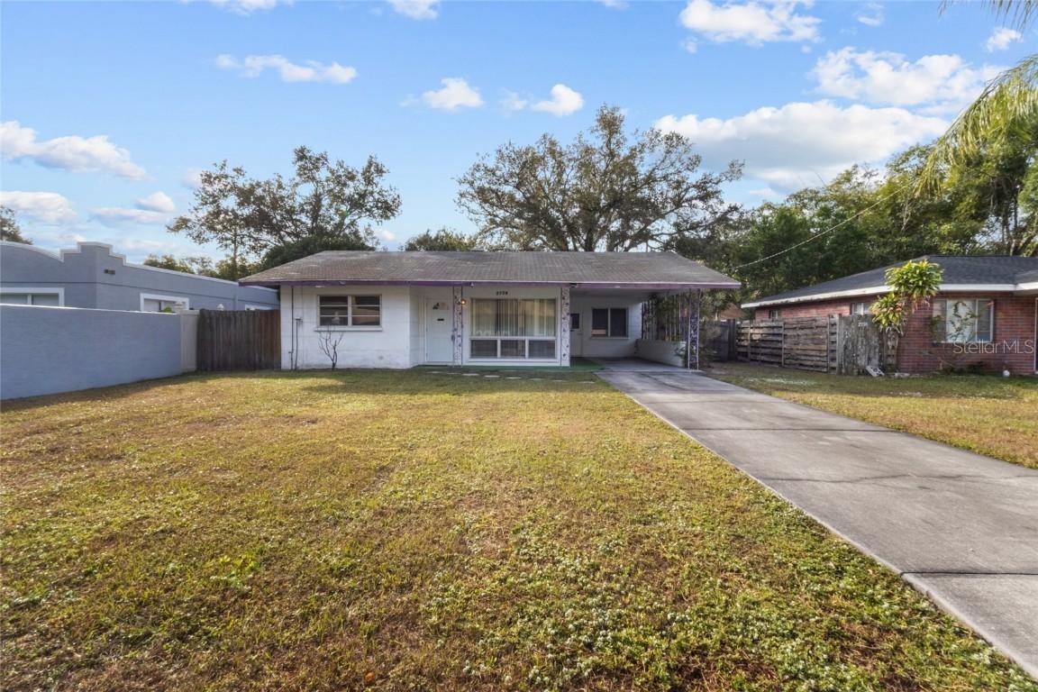 2728 Prospect St., Sarasota, FL 34239