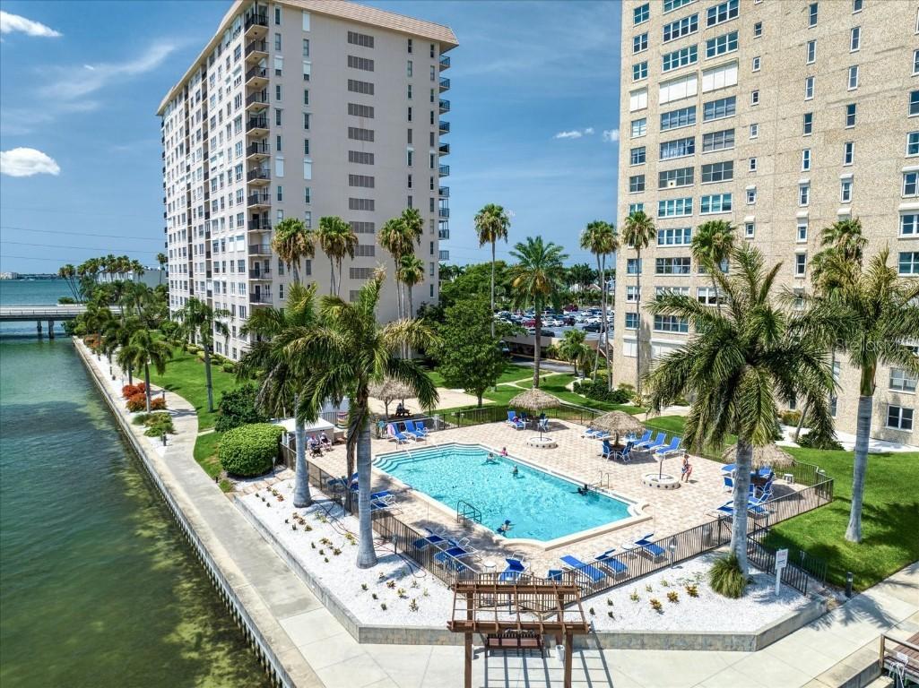 5200 Brittany Dr. #1503, St Petersburg, FL 33715