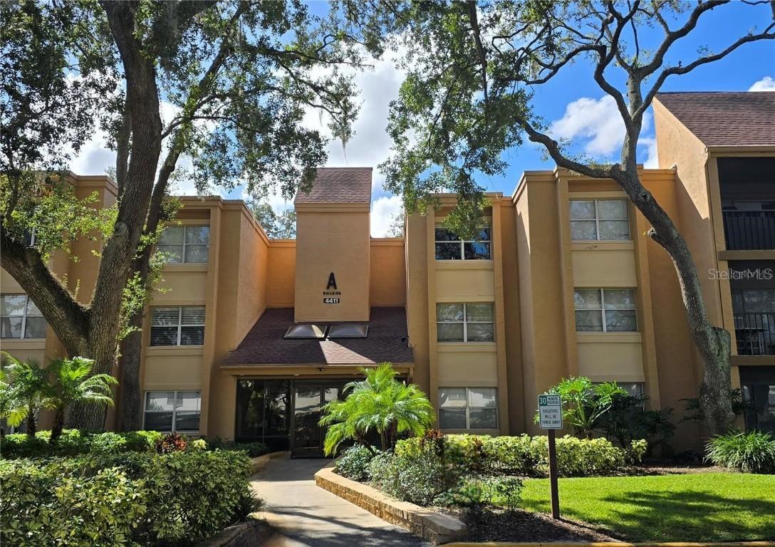 4411 Shady Terrace Ln. #302, Tampa, FL 33613