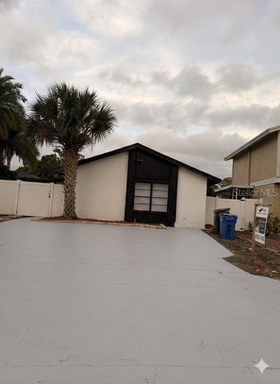 10507 Parkcrest Dr., Tampa, FL 33624
