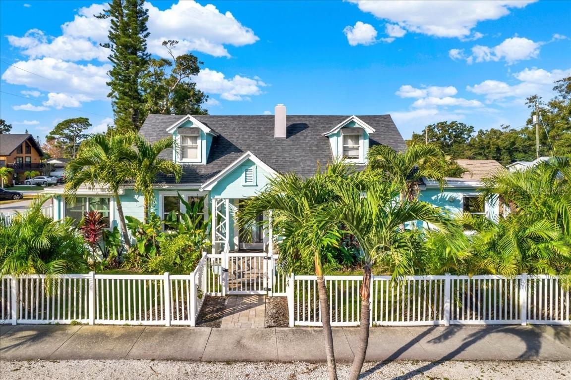 5201 18th Ave., Gulfport, FL 33707