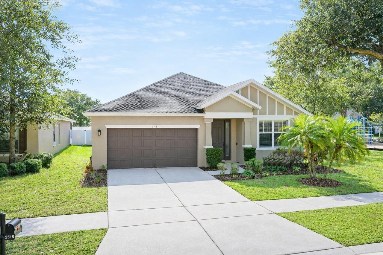 2918 Winglewood Cir., Lutz, FL 33558
