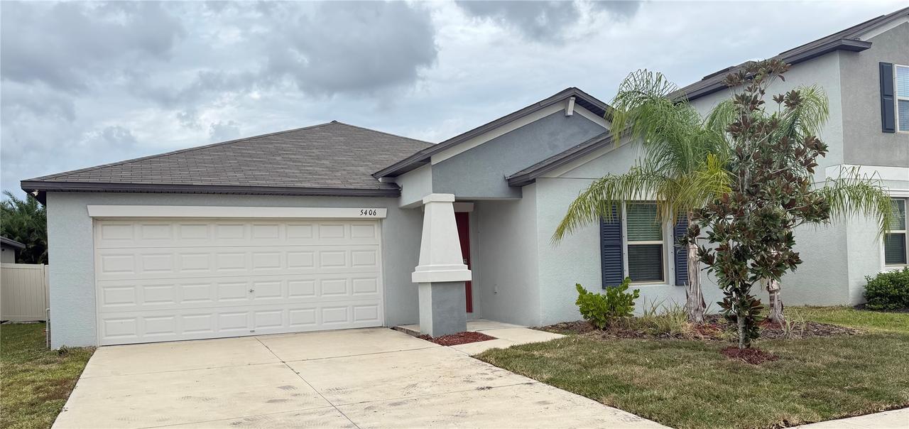 5406 Amaryllis Garden St., Apollo Beach, FL 33572