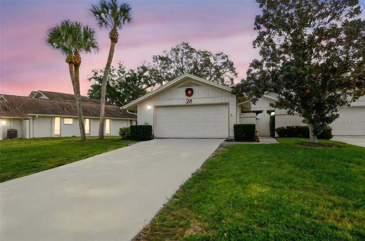 474 Lakeview Dr. #28, Palm Harbor, FL 34683