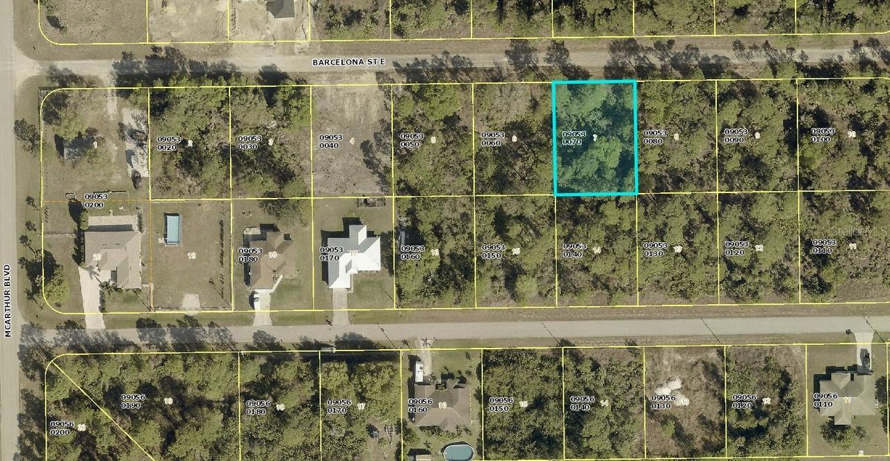 1020 Barcelona St., Lehigh Acres, FL 33974