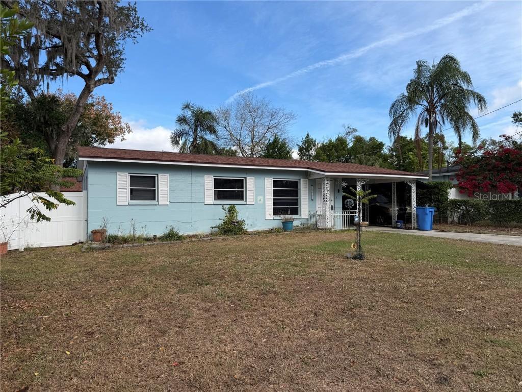 7016 Filbert Ln., Temple Terrace, FL 33637