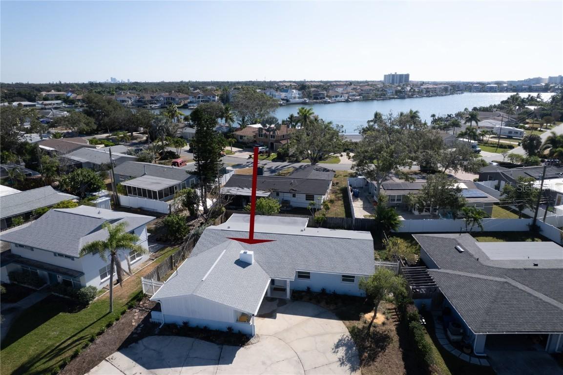 1897 Dolphin Blvd., St Petersburg, FL 33707