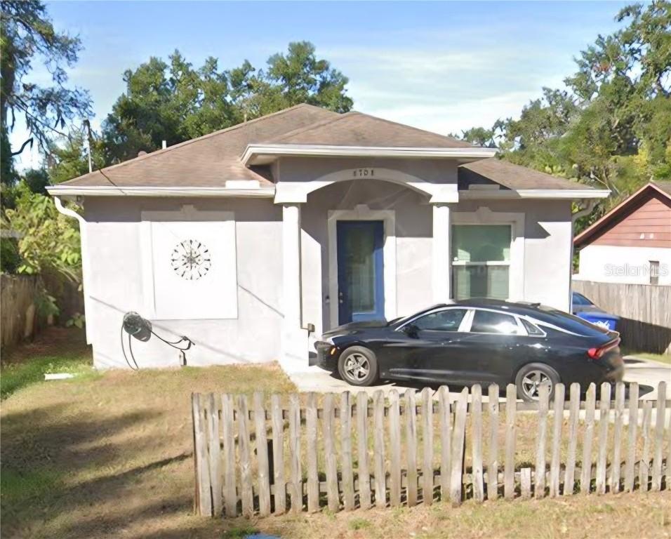 8708 N Orangeview Ave., Tampa, FL 33617