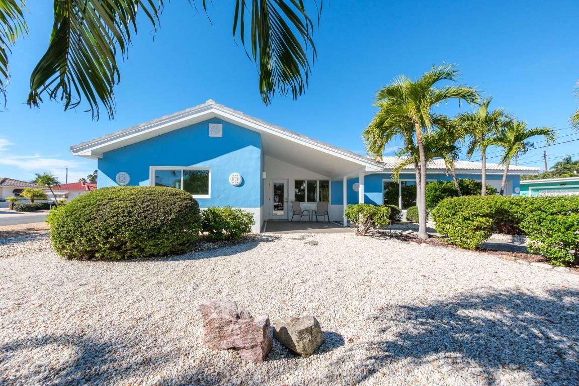 4550 Plaza Way, St Pete Beach, FL 33706